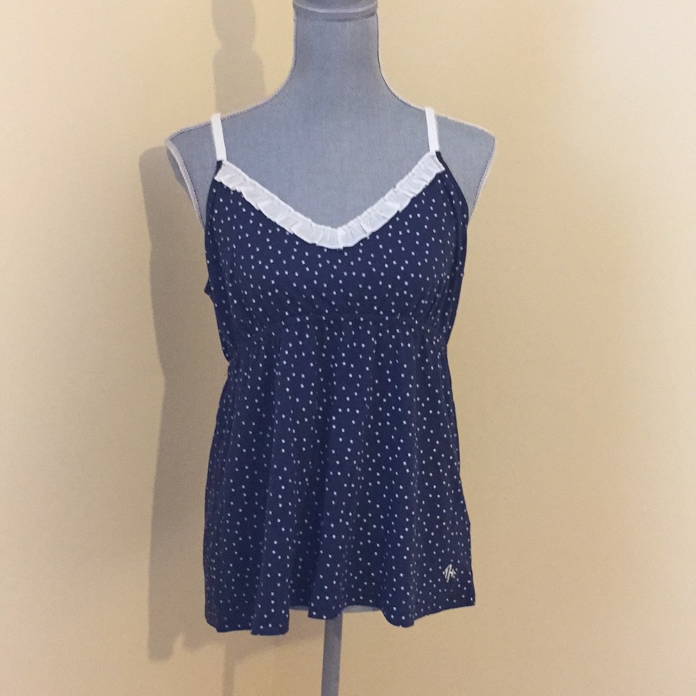 NWOT Tommy Hilfiger sleep set